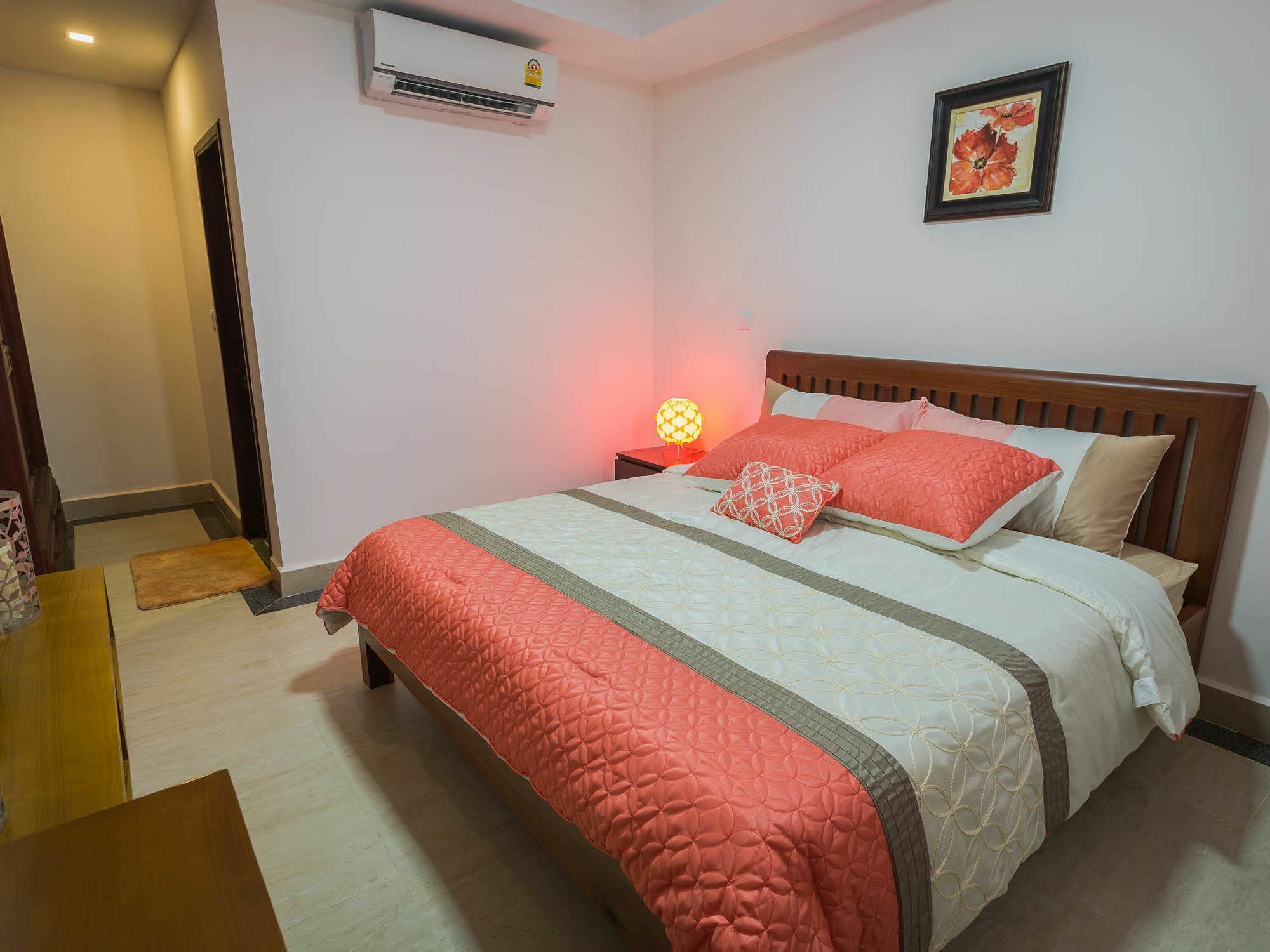 Mekongview 2 Condotel Phnom Penh Extérieur photo
